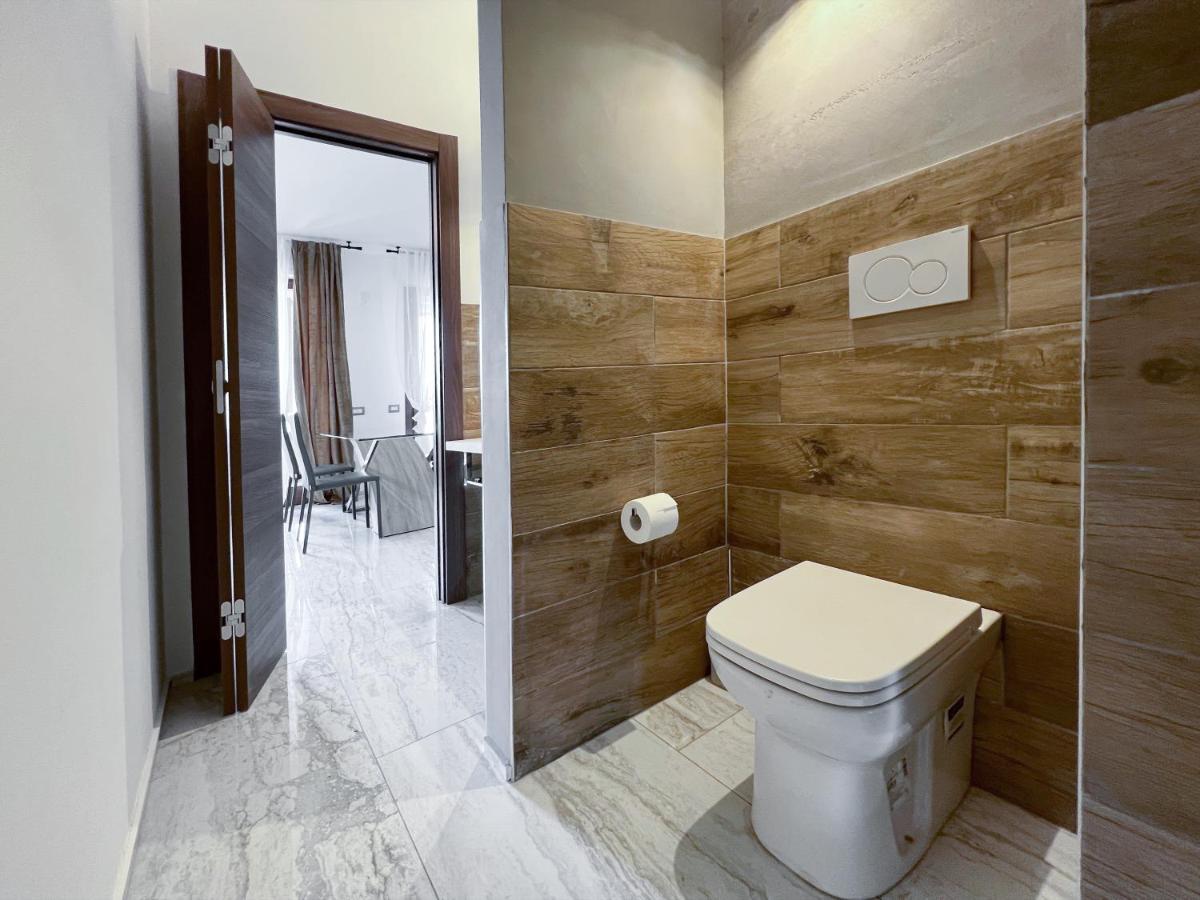 Holy-Day Rooms Milano Ngoại thất bức ảnh
