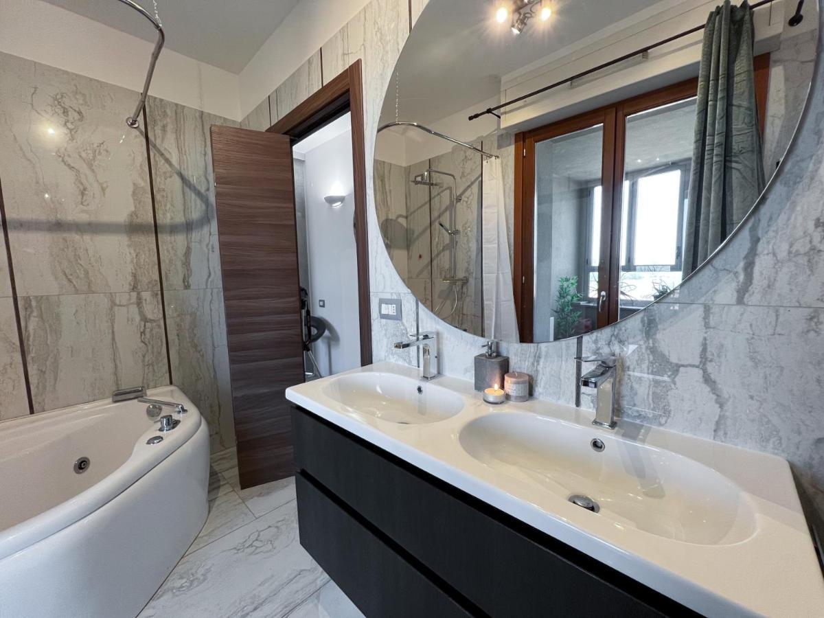 Holy-Day Rooms Milano Ngoại thất bức ảnh